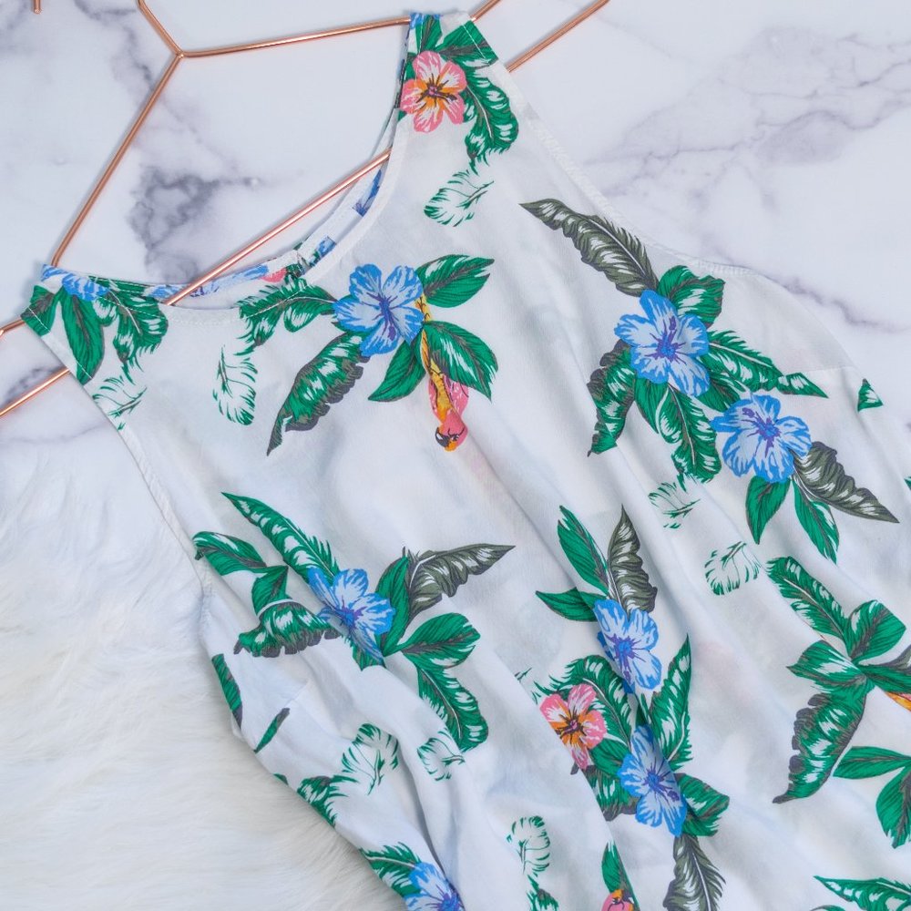 3/$20 Old Navy White Tropical Tank Top